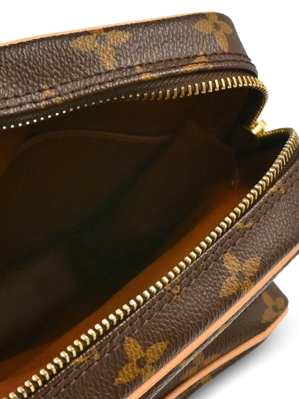 Pre-OwnedLouis Vuitton Pre-Owned2010 Amazon cross body bag