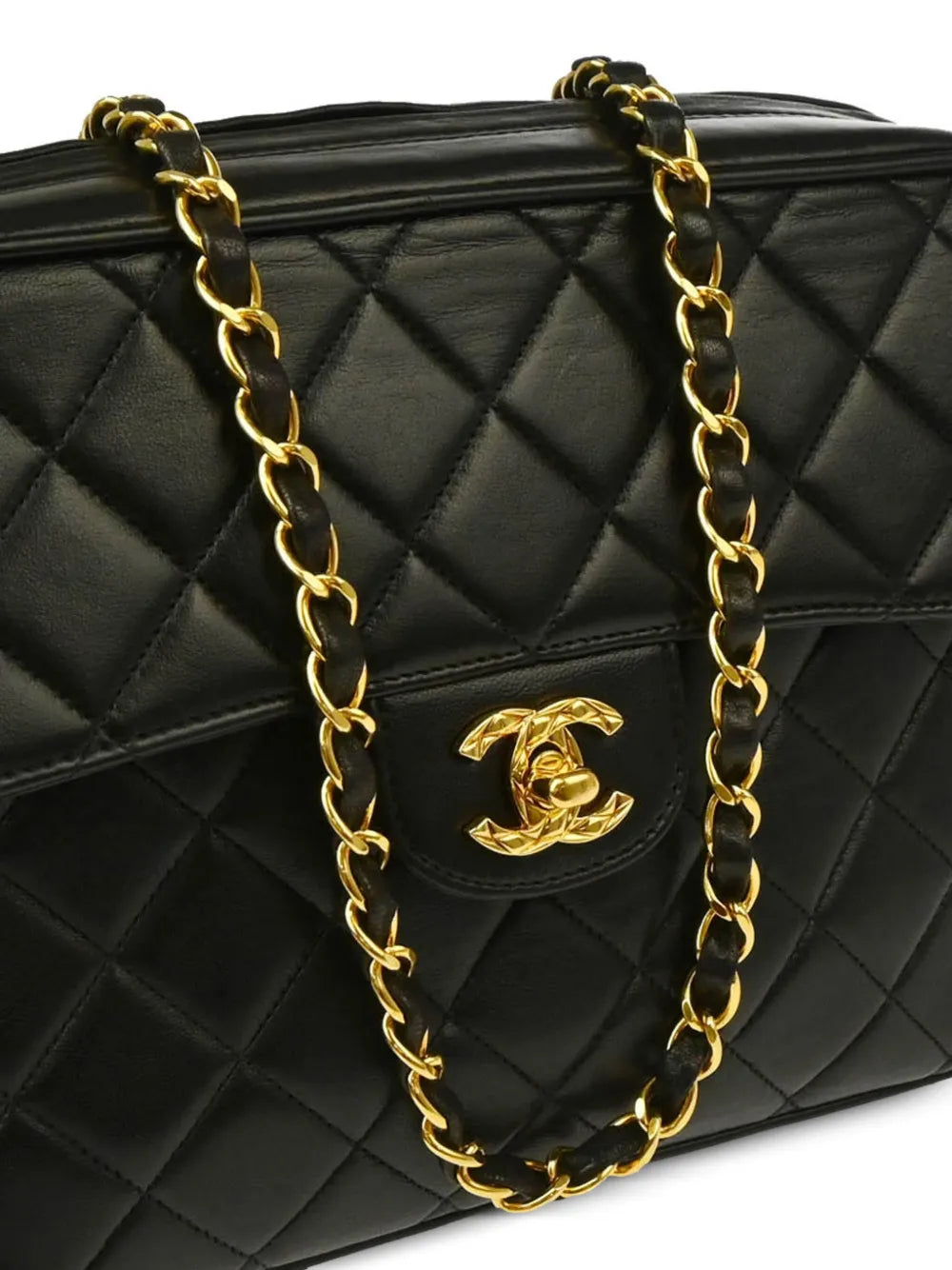 Pre-OwnedCHANEL Pre-Owned1995 small Camera Bag