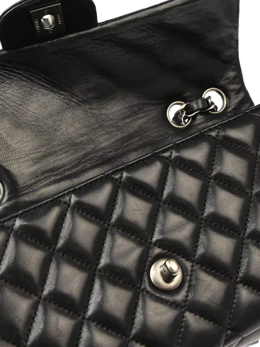 Pre-OwnedCHANEL Pre-Owned2008 East West shoulder bag
