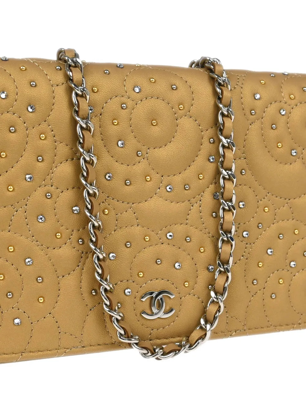 Pre-OwnedCHANEL Pre-Owned2019 Camellia shoulder bag