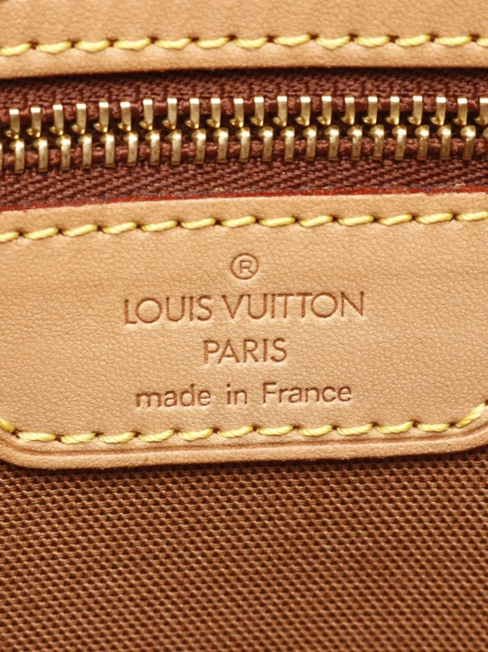 Pre-OwnedLouis Vuitton Pre-Owned2001 Aves monogram shoulder bag