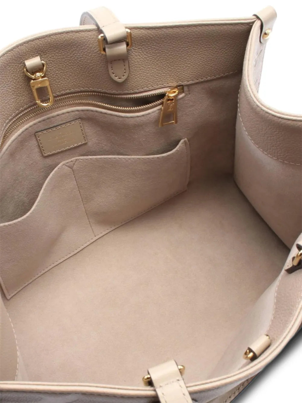 Pre-OwnedLouis Vuitton Pre-Owned2021 On-The-Go MM handbag