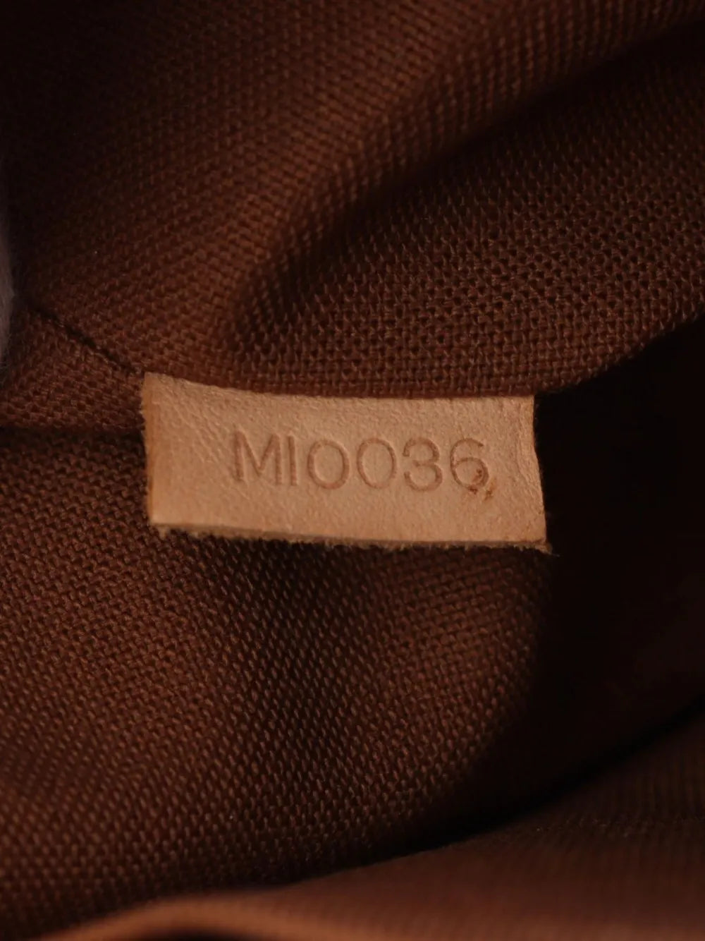 Pre-OwnedLouis Vuitton Pre-Owned2006 Bosforo crossbody bag