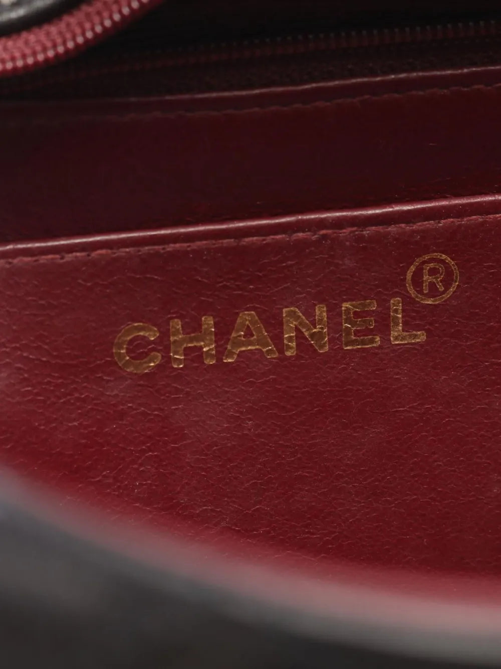 Pre-OwnedCHANEL Pre-Owned1994-1996 Matelasse Diana Flap shoulder bag