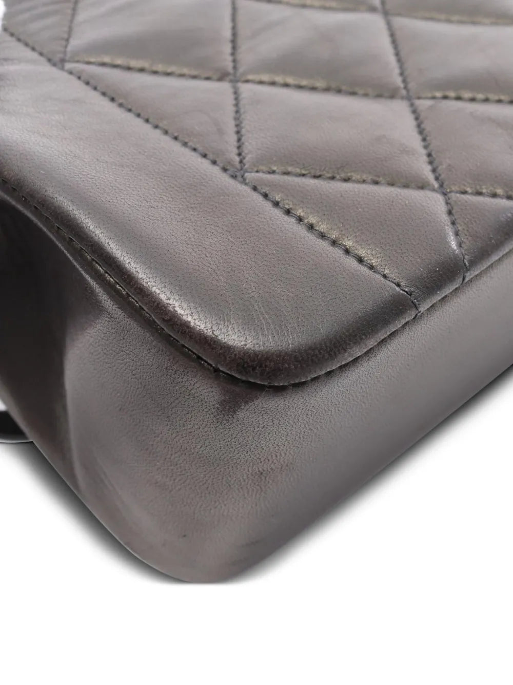 Pre-OwnedCHANEL Pre-Owned1994-1996 Matelasse Diana Flap shoulder bag