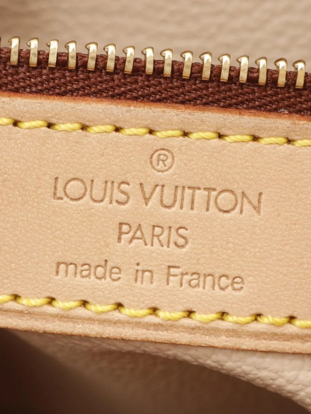 Pre-OwnedLouis Vuitton Pre-Owned2001 Bucket PM tote bag