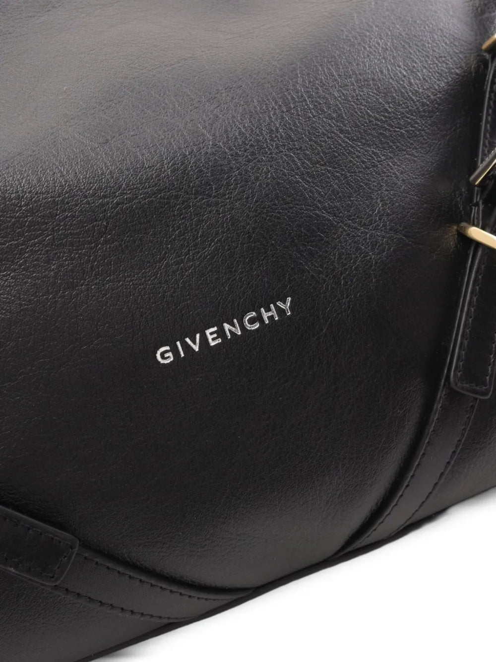 Pre-OwnedGivenchy Pre-Owned2021 medium Voyou shoulder bag