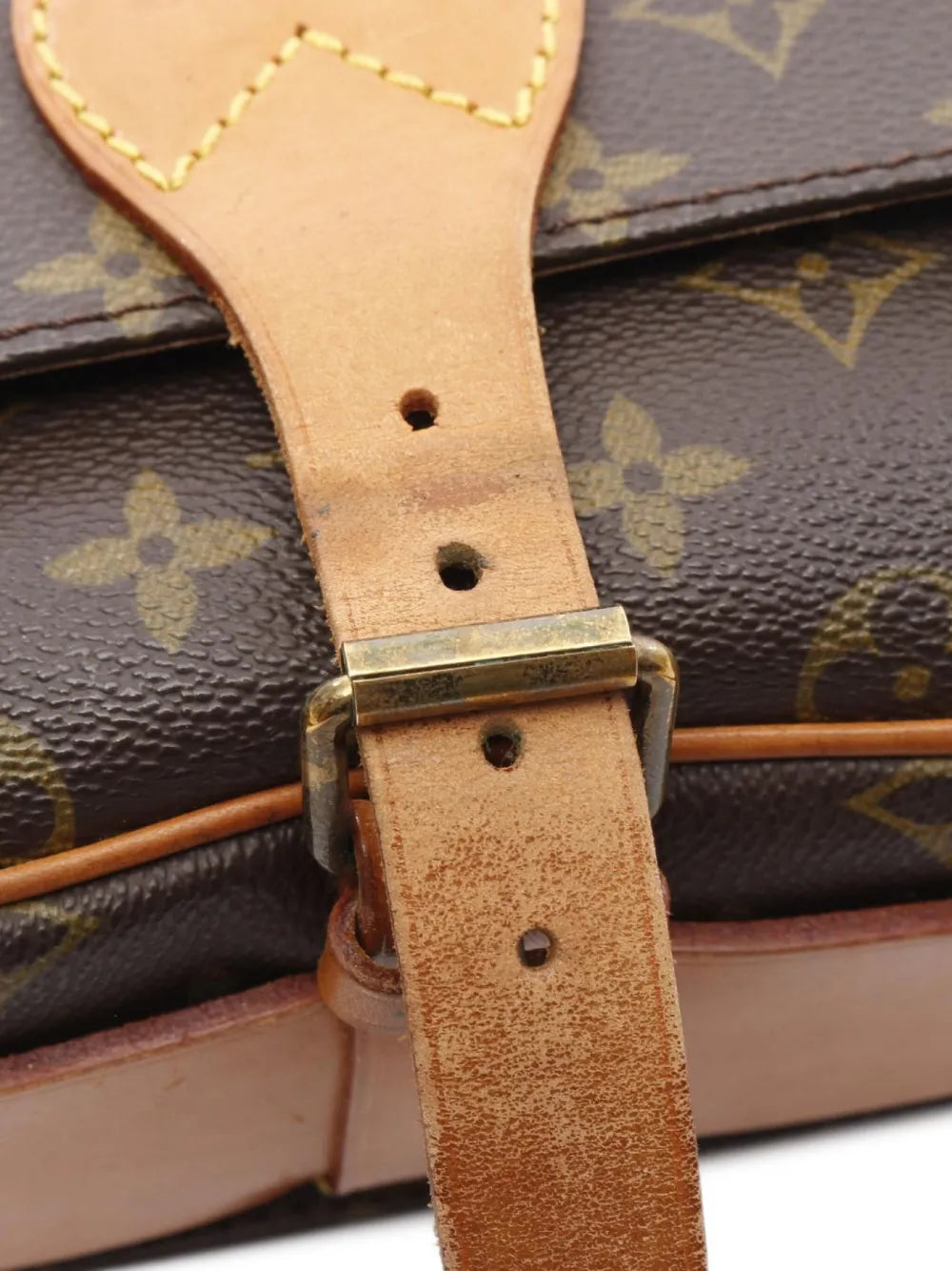 Pre-OwnedLouis Vuitton Pre-Owned1984 Cartouchi?e MM monogram shoulder bag