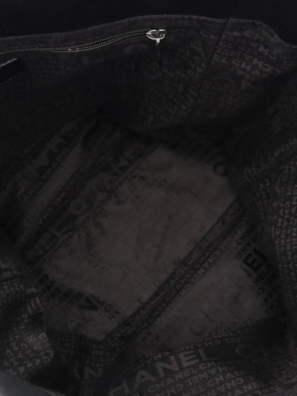 Pre-OwnedCHANEL Pre-Owned2003-2004 Choco Bar tote bag