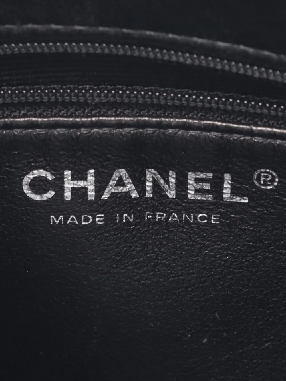 Pre-OwnedCHANEL Pre-Owned2004-2005 Reissue quilted tote bag