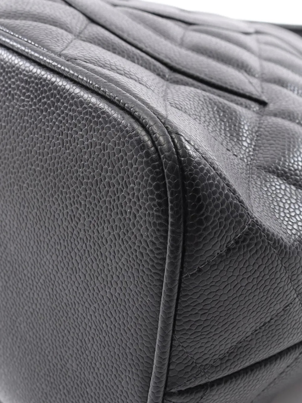 Pre-OwnedCHANEL Pre-Owned2004-2005 Reissue quilted tote bag