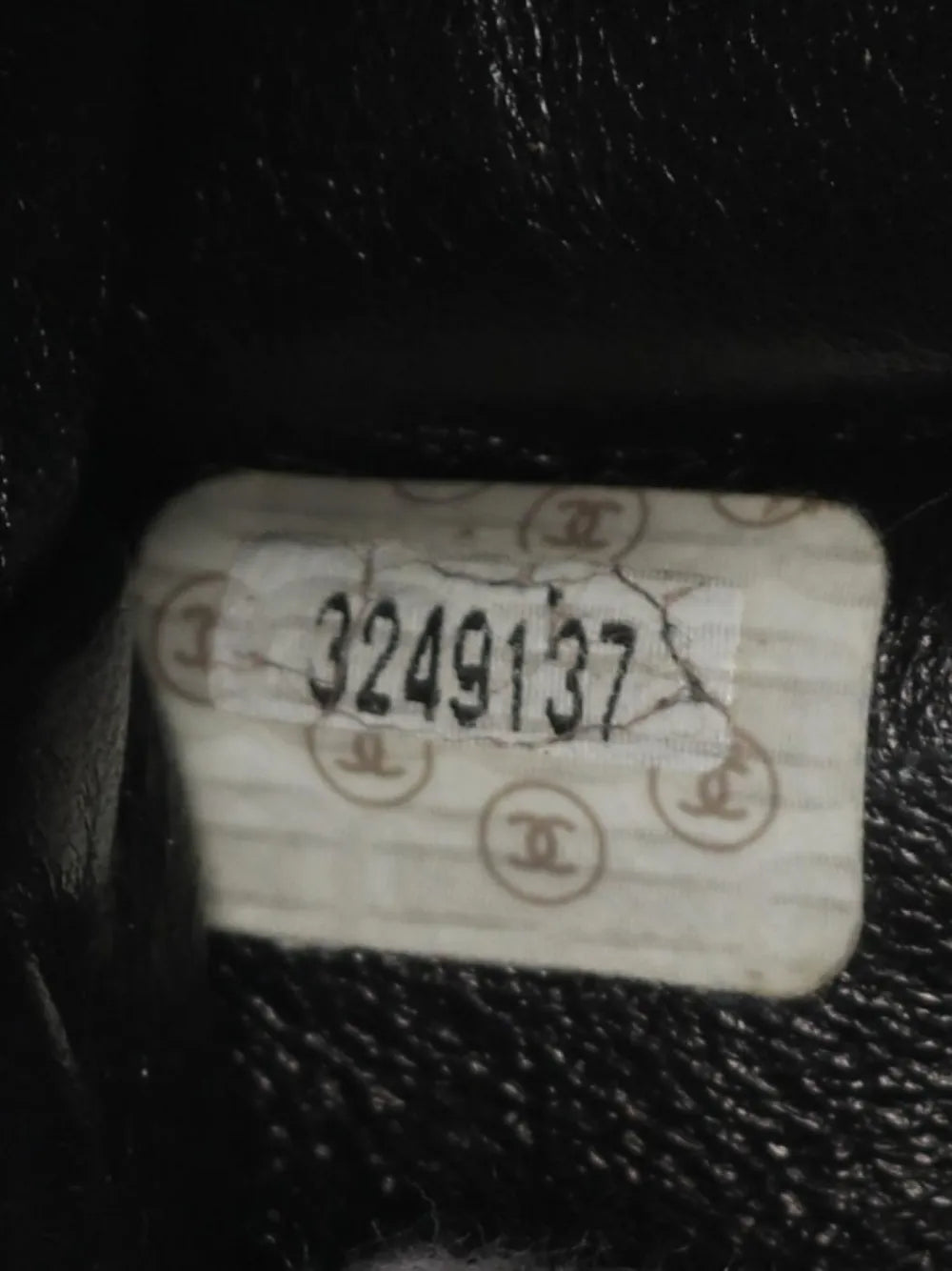 Pre-OwnedCHANEL Pre-Owned1994-1996 big Coco Mark shoulder bag