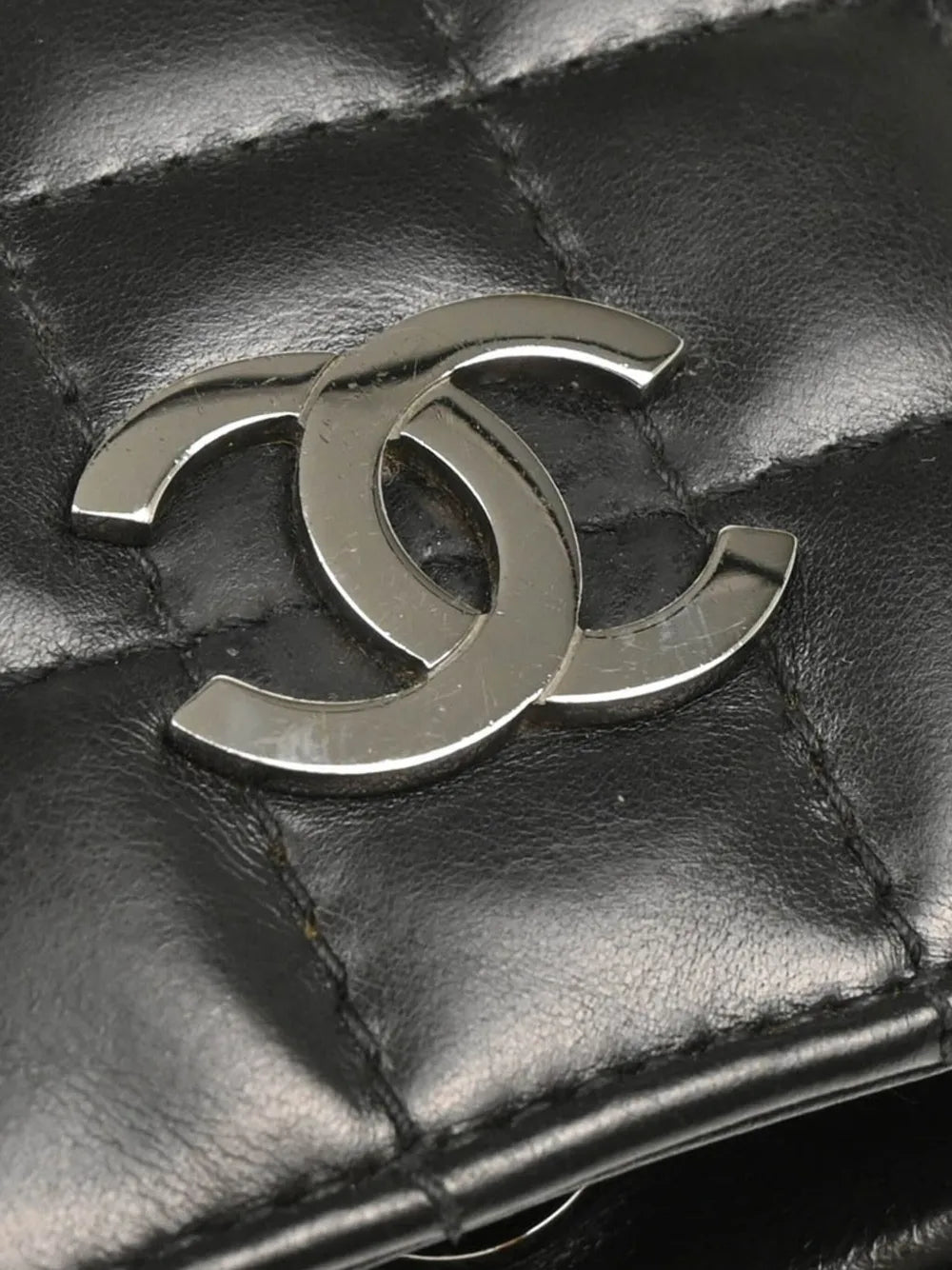 Pre-OwnedCHANEL Pre-Owned2003 Choco Bar shoulder bag