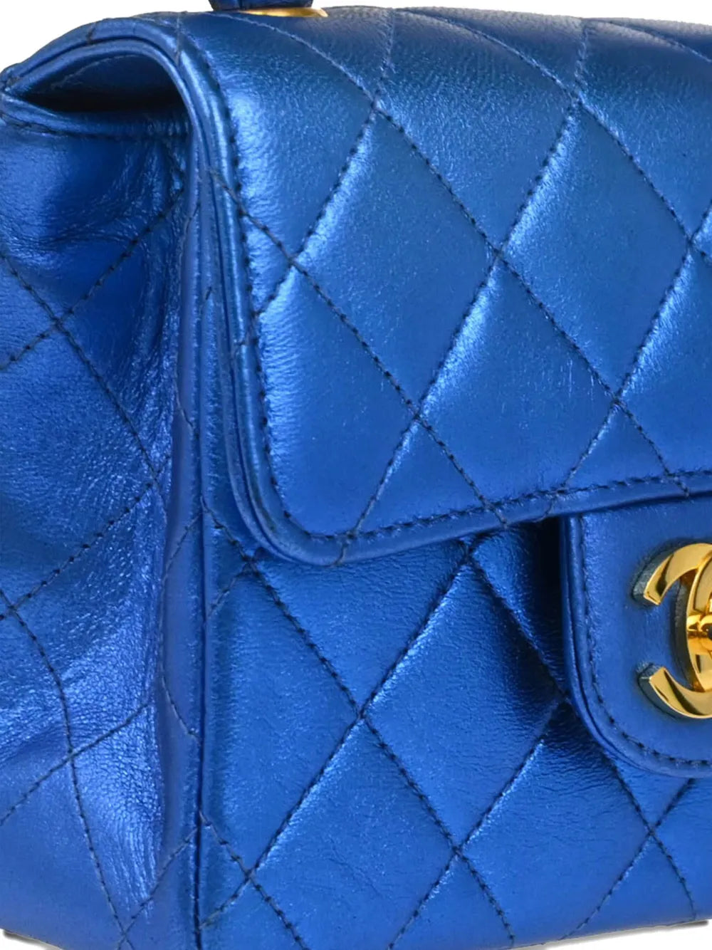 Pre-OwnedCHANEL Pre-Owned1992 mini leather handbag