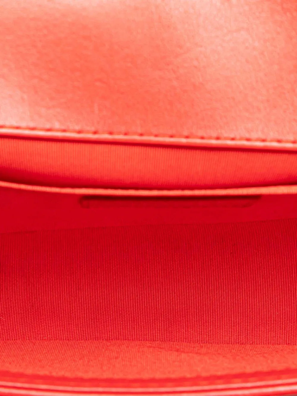 Pre-OwnedCHANEL Pre-Owned2016-2017 Old Medium Bicolor Quilted Lambskin and Rubber Boy Flap crossbody bag