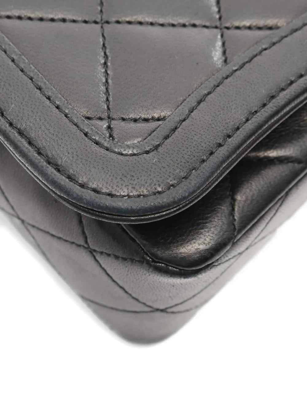 Pre-OwnedCHANEL Pre-Owned1991-1994 CC turn-lock shoulder bag