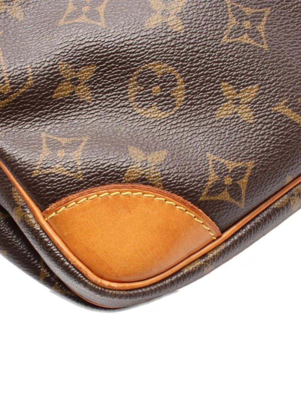 Pre-OwnedLouis Vuitton Pre-Owned2002 Nile monogram shoulder bag