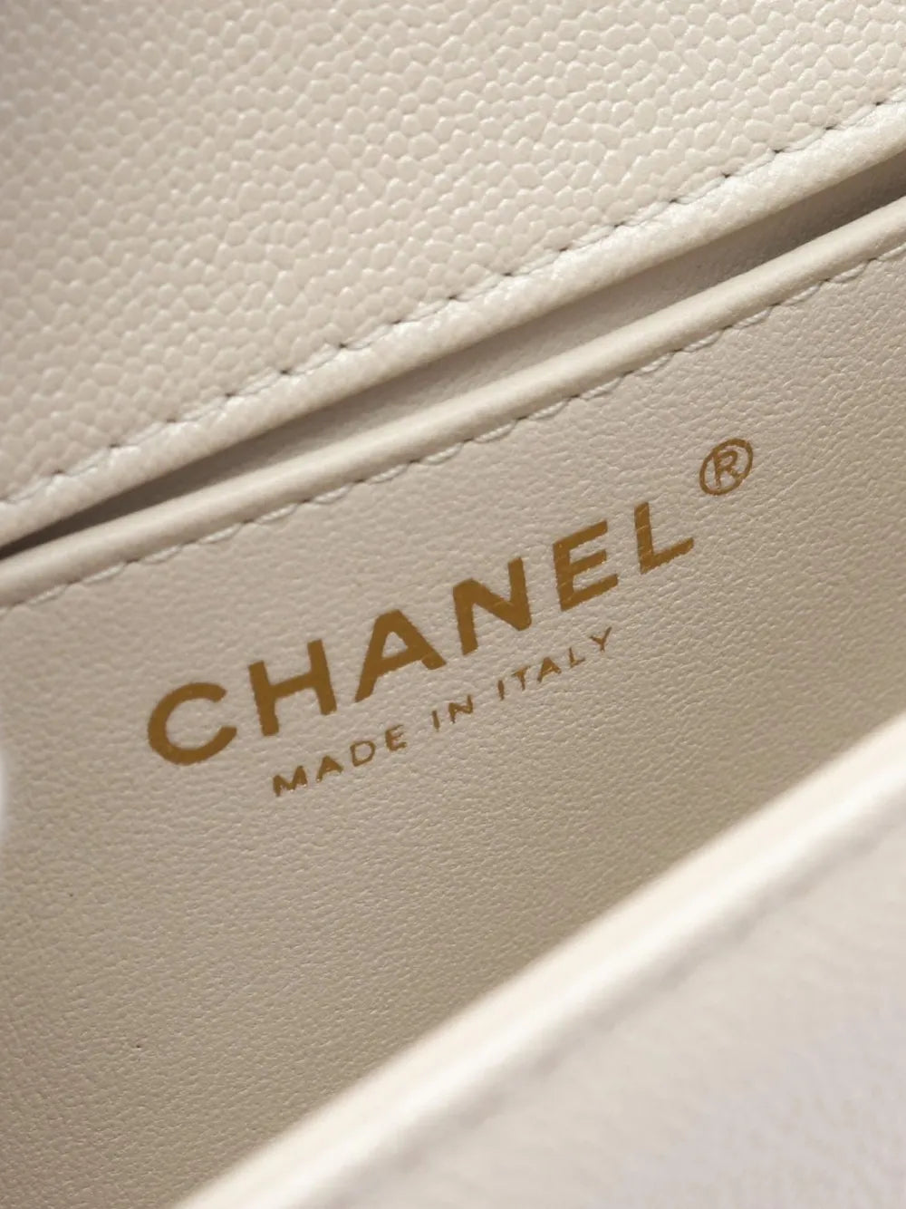 Pre-OwnedCHANEL Pre-Owned2021 small Boy messenger shoulder bag
