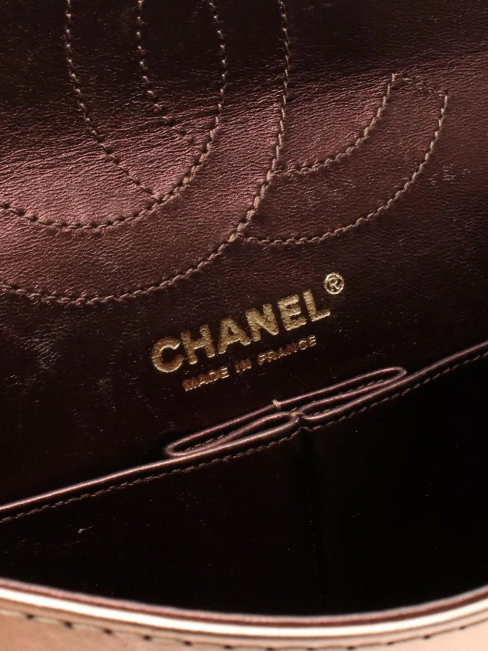 Pre-OwnedCHANEL Pre-Owned2006-2008 2.55 Matelasse bag