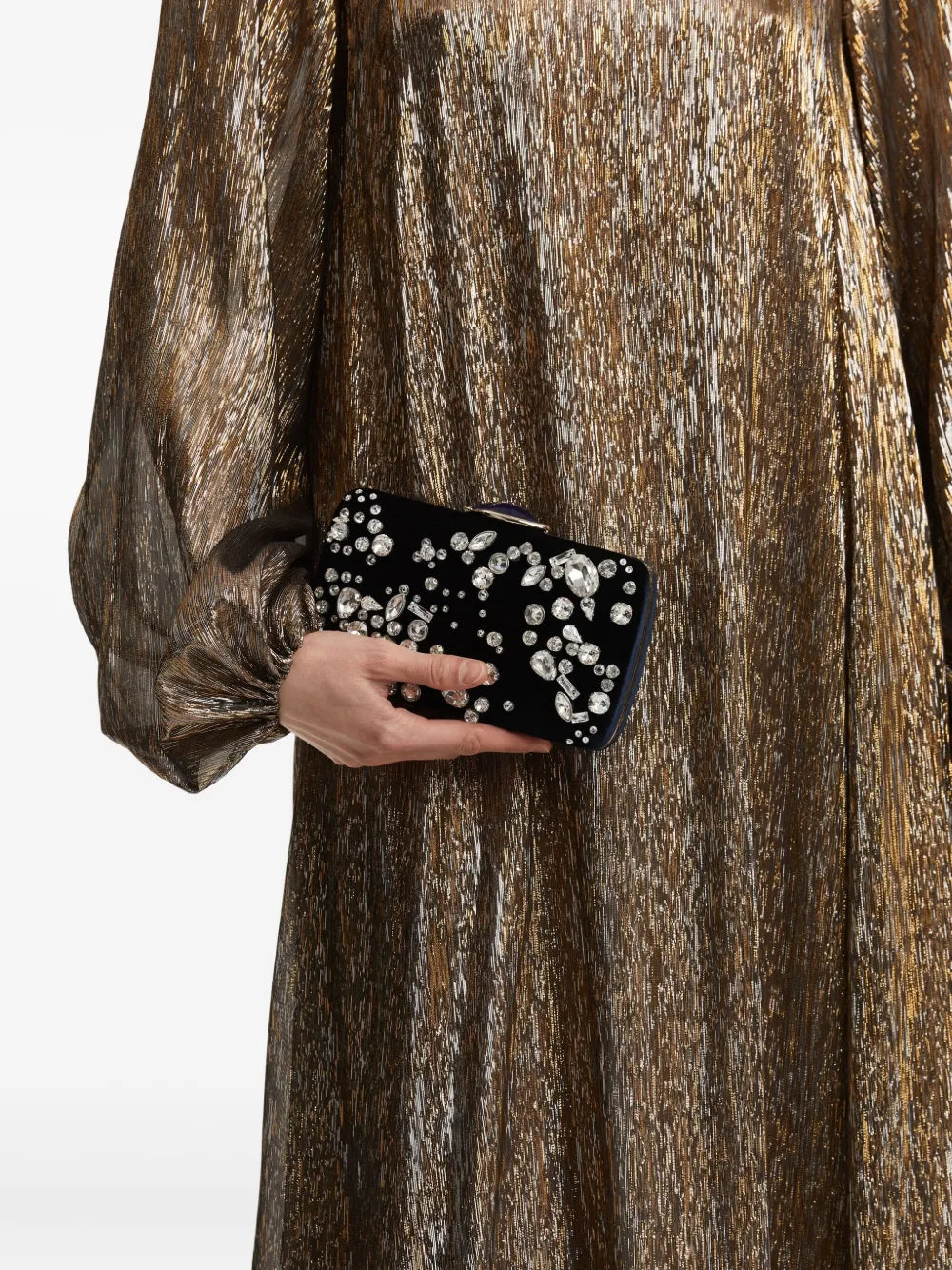 Oscar de la Rentacrystal-embellished velvet clutch bag