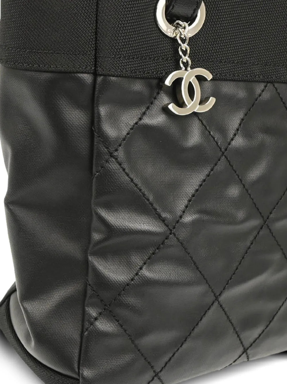 Pre-OwnedCHANEL Pre-Owned2013 Paris-Biarritz PM Diamond-quilting tote bag