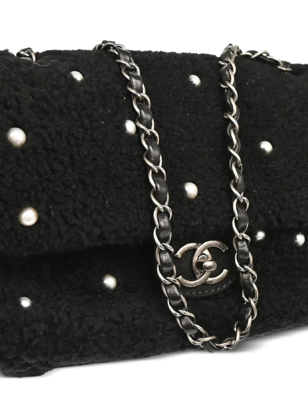 Pre-OwnedCHANEL Pre-Owned2014 pearl-shearling shoulder bag