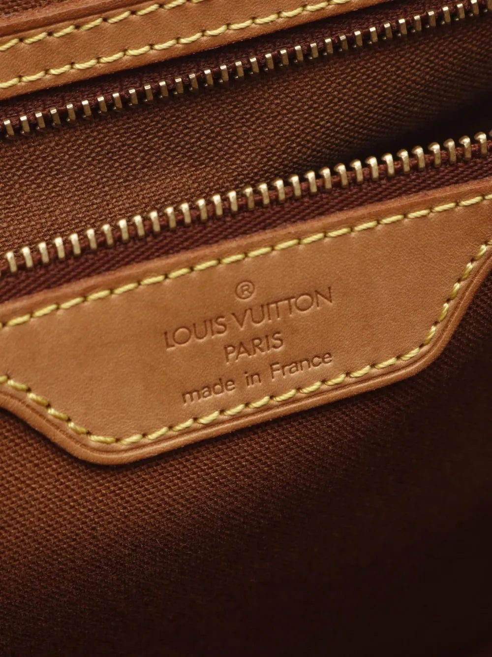 Pre-OwnedLouis Vuitton Pre-Owned2002 Aves shoulder bag