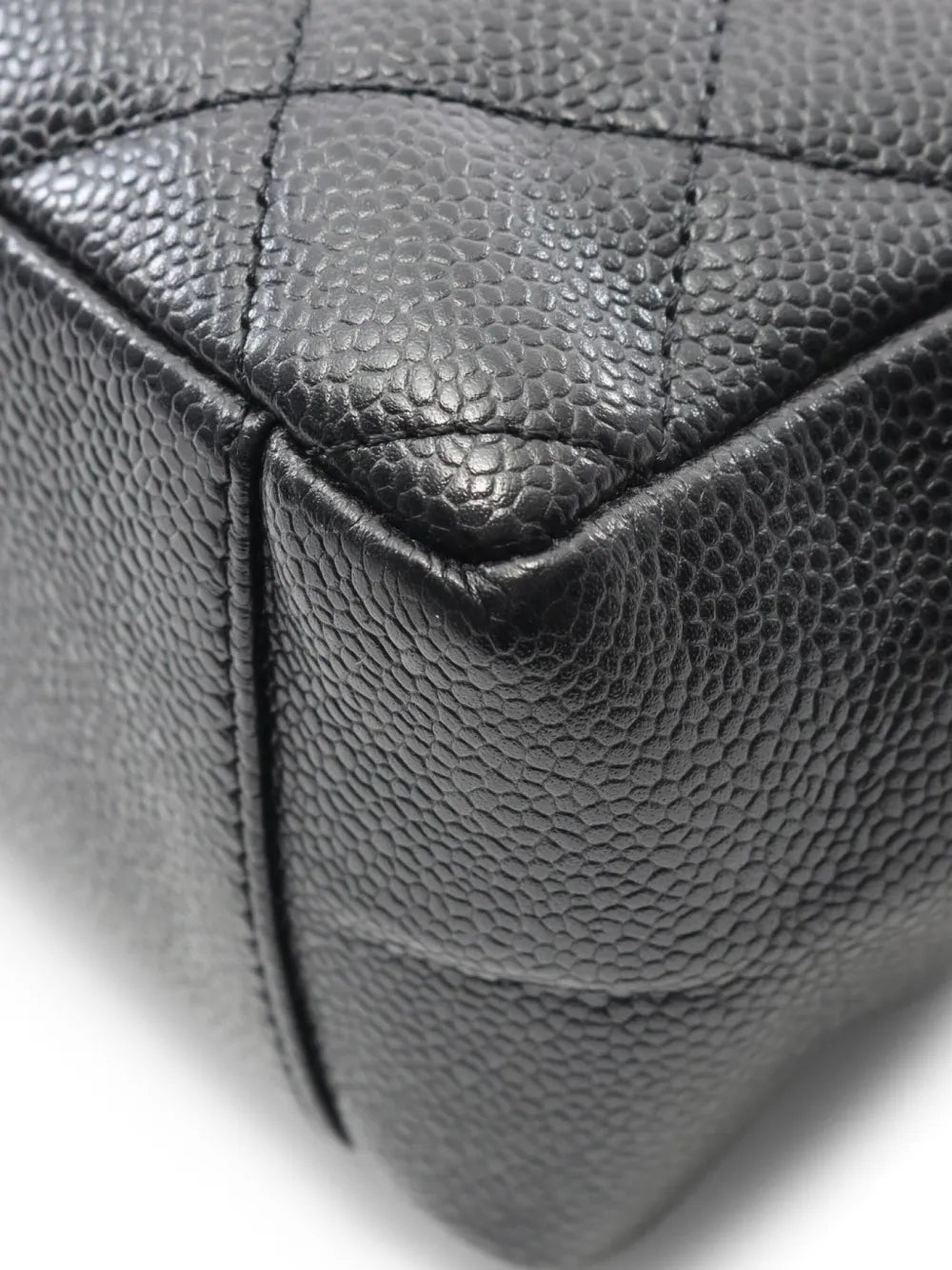 Pre-OwnedCHANEL Pre-Owned2003 Matelasse Chain shoulder bag