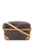 Pre-OwnedLouis Vuitton Pre-Owned2002 Trocadero 27 shoulder bag