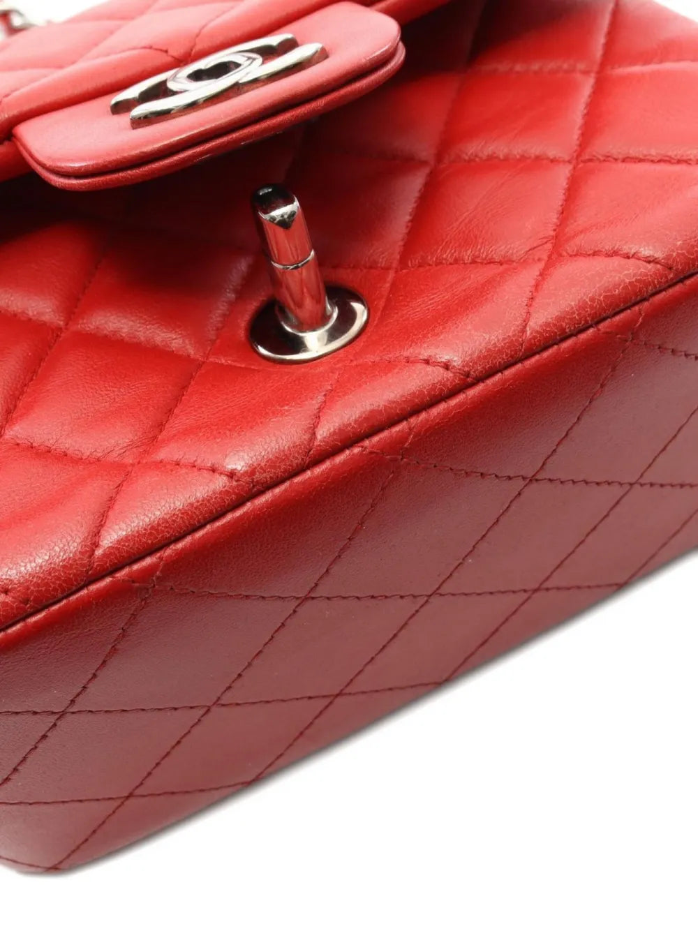 Pre-OwnedCHANEL Pre-Owned2013-2014 mini Classic Flap matelassé chain shoulder bag