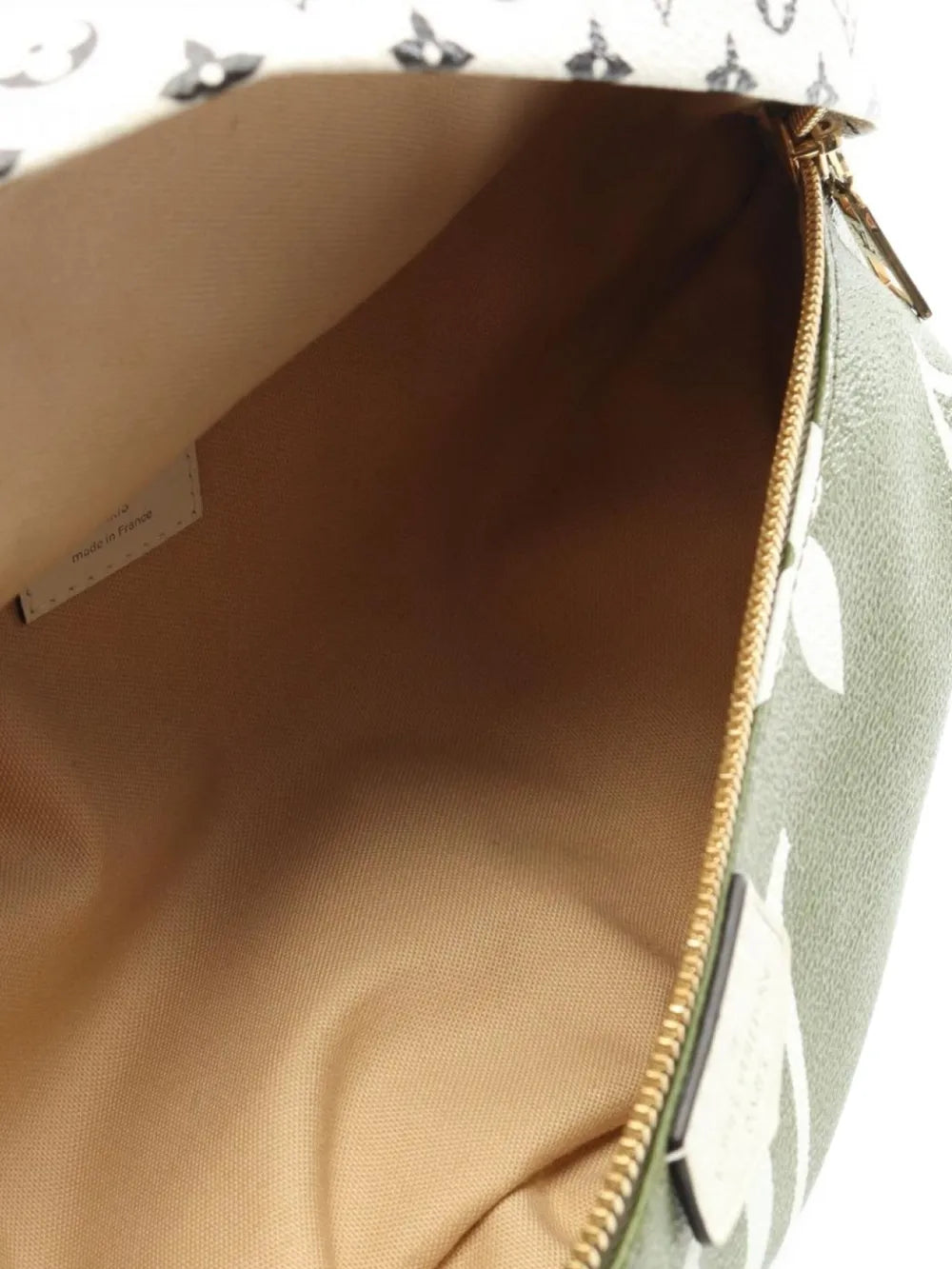 Pre-OwnedLouis Vuitton Pre-Owned2019 Bumbag MM monogram belt bag