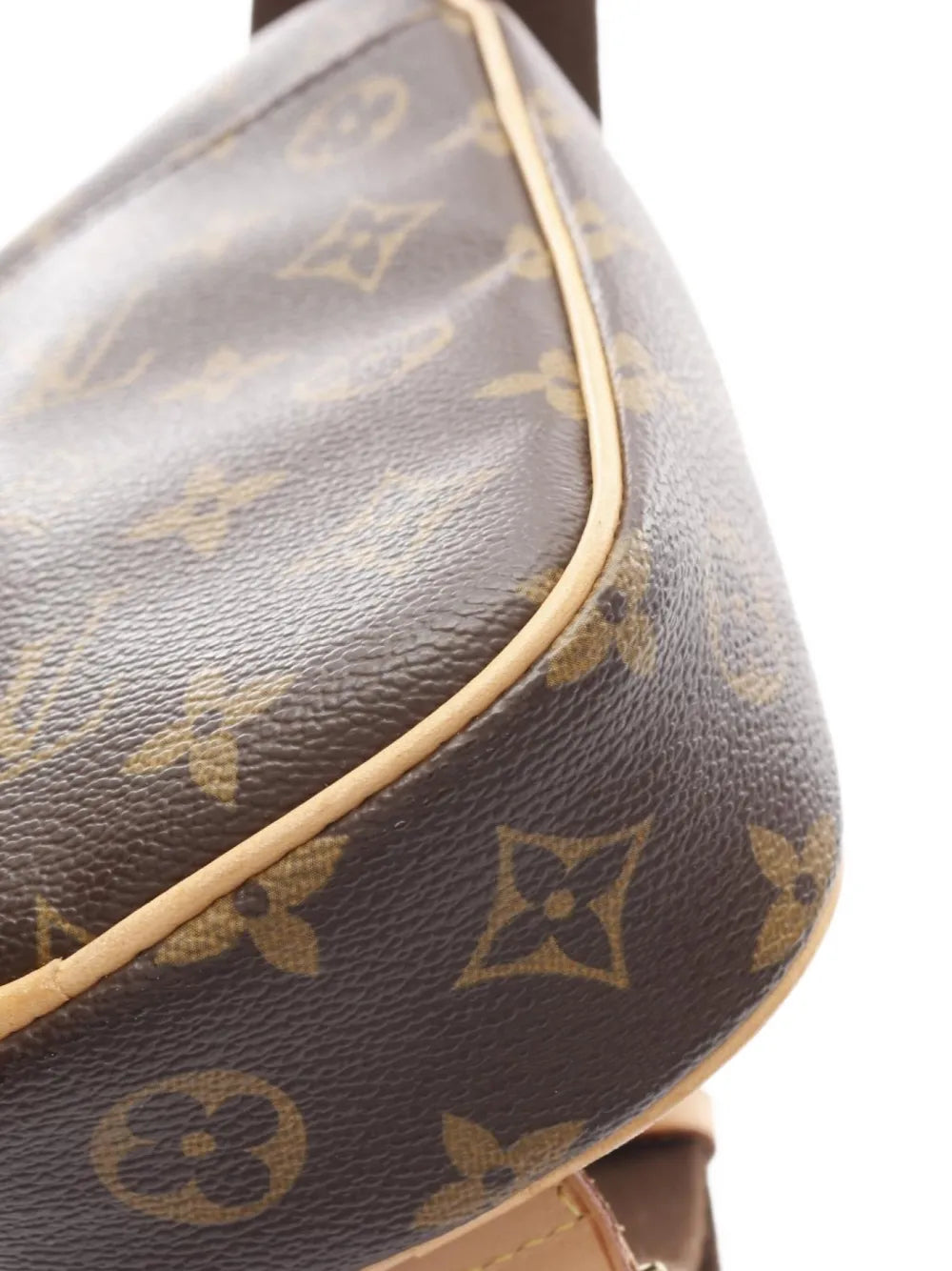 Pre-OwnedLouis Vuitton Pre-Owned2010 Pochette Ganju body bag