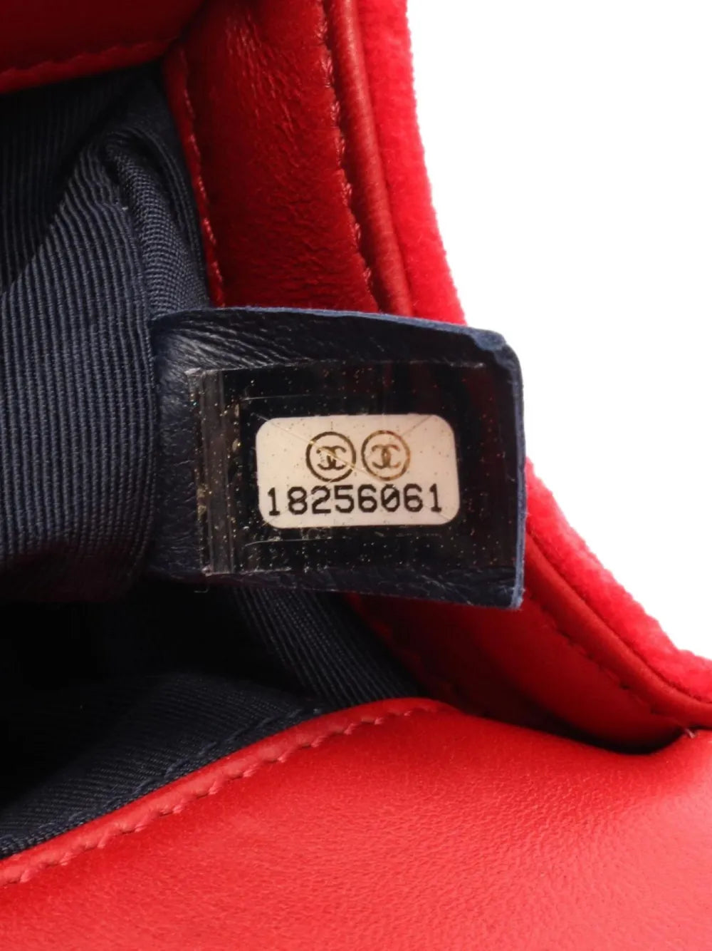 Pre-OwnedCHANEL Pre-Owned2013-2014 small Boy Chanel shoulder bag