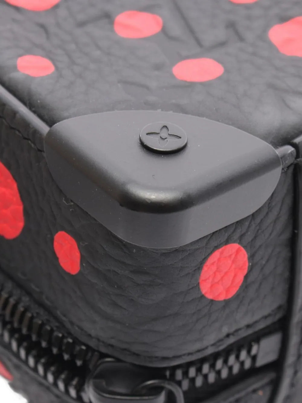 Pre-OwnedLouis Vuitton Pre-Ownedx YK 2021 Infinity Dot handbag