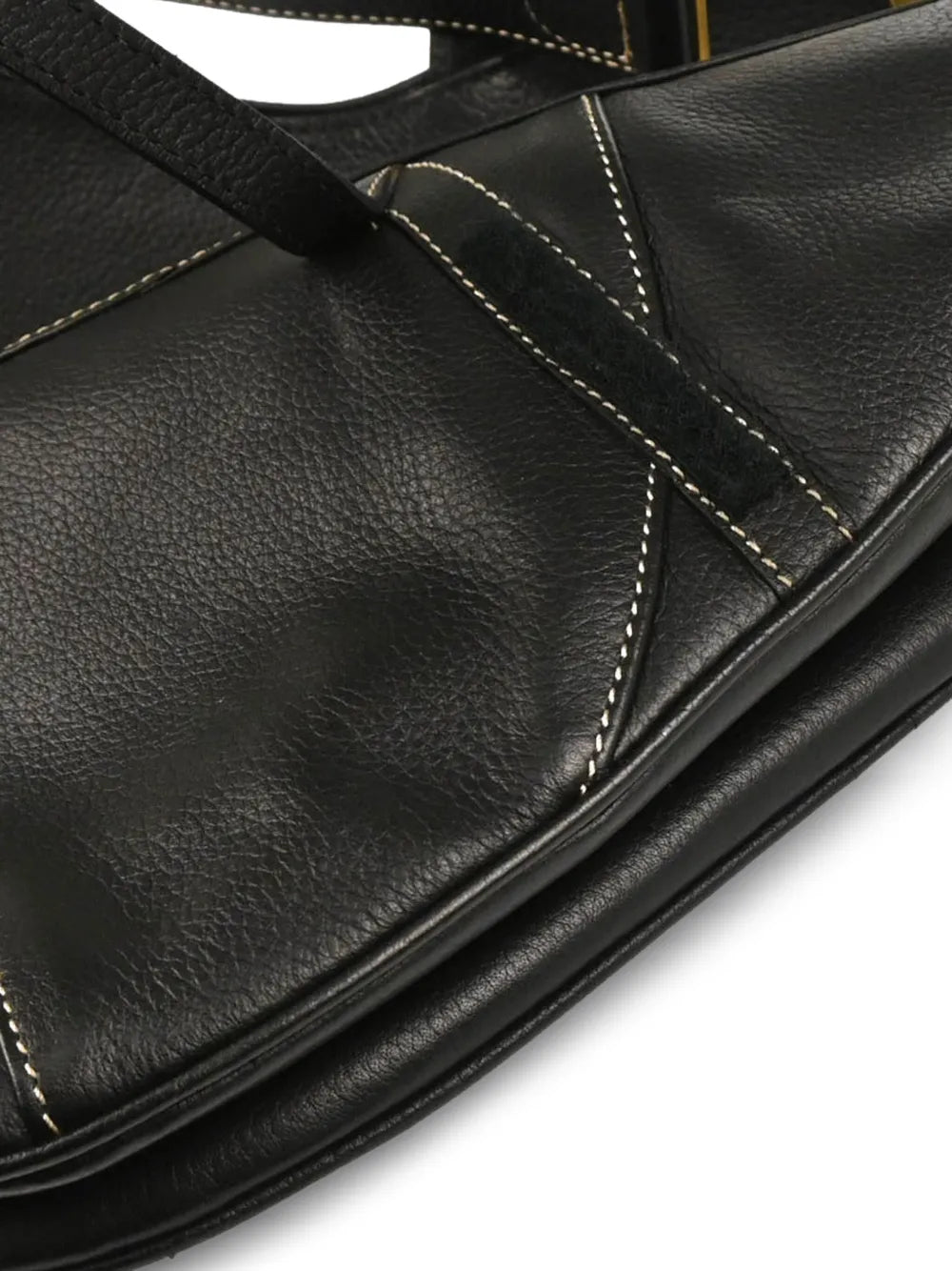 Pre-OwnedChristian Dior Pre-Owned2002 Saddle handbag