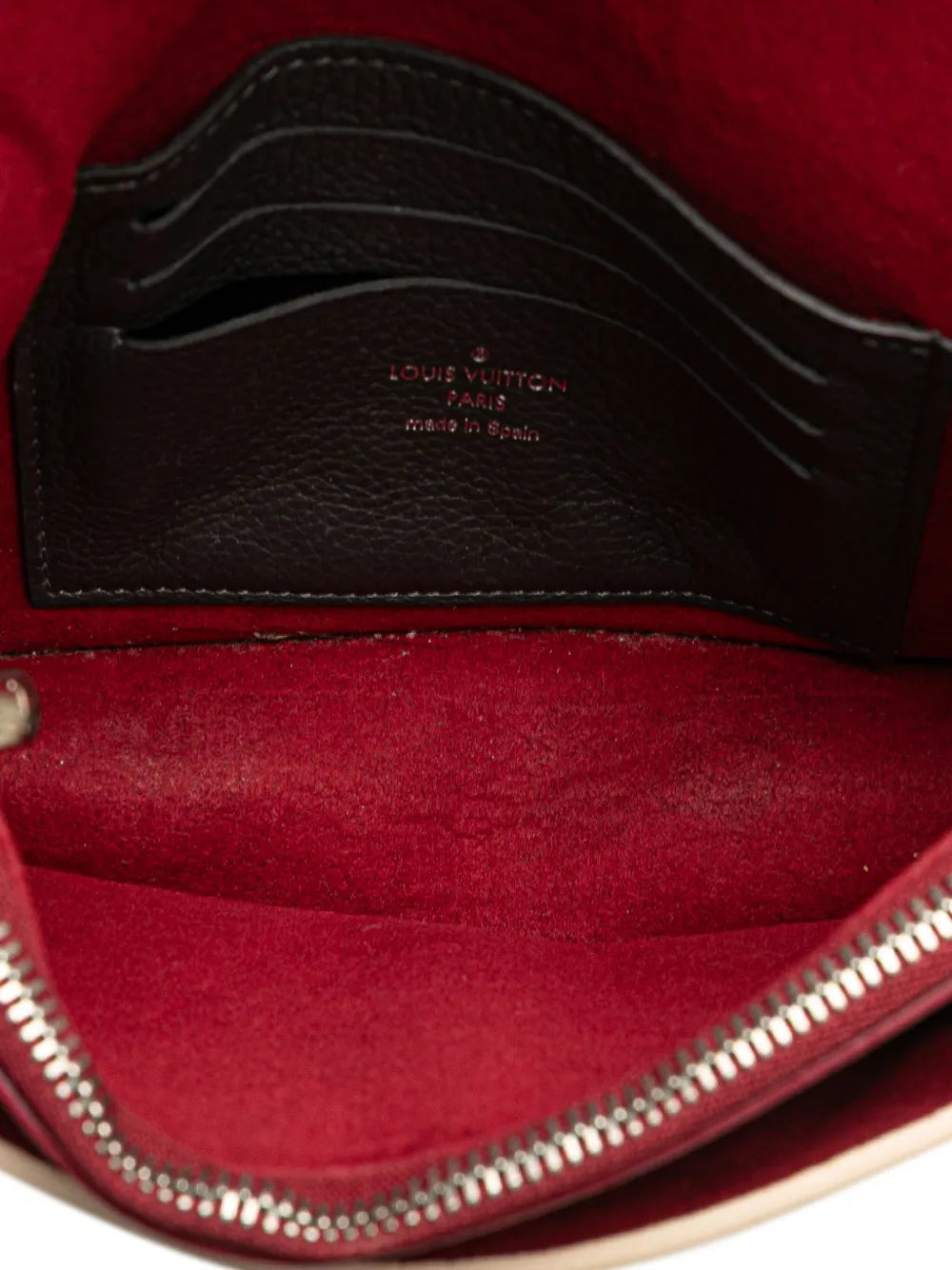Pre-OwnedLouis Vuitton Pre-Owned2019 Bicolor Leather MyLockMe Chain Pochette crossbody bag