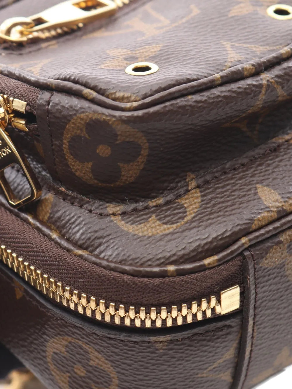 Pre-OwnedLouis Vuitton Pre-Owned2010s Monogram Utility cross body bag