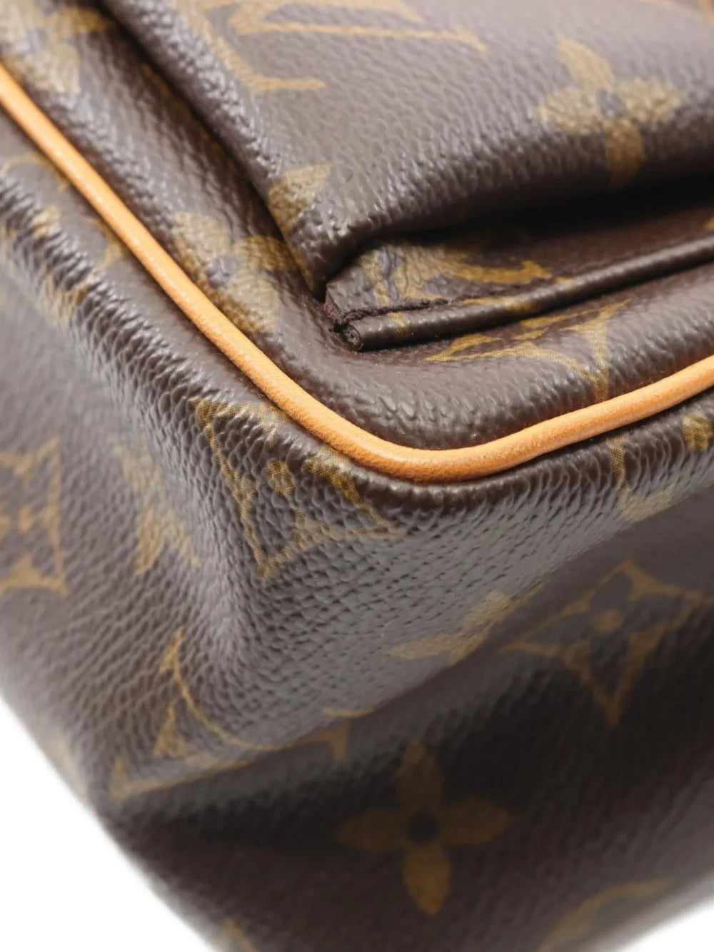 Pre-OwnedLouis Vuitton Pre-Owned2004 Vivacite leather shoulder bag