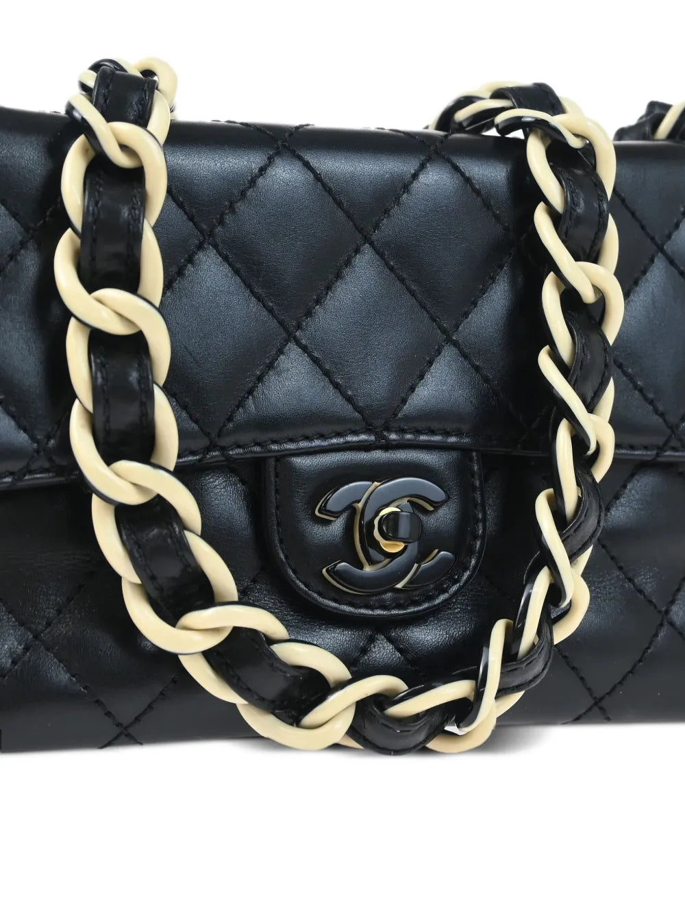 Pre-OwnedCHANEL Pre-Owned2000 quilted flap shoulder bag
