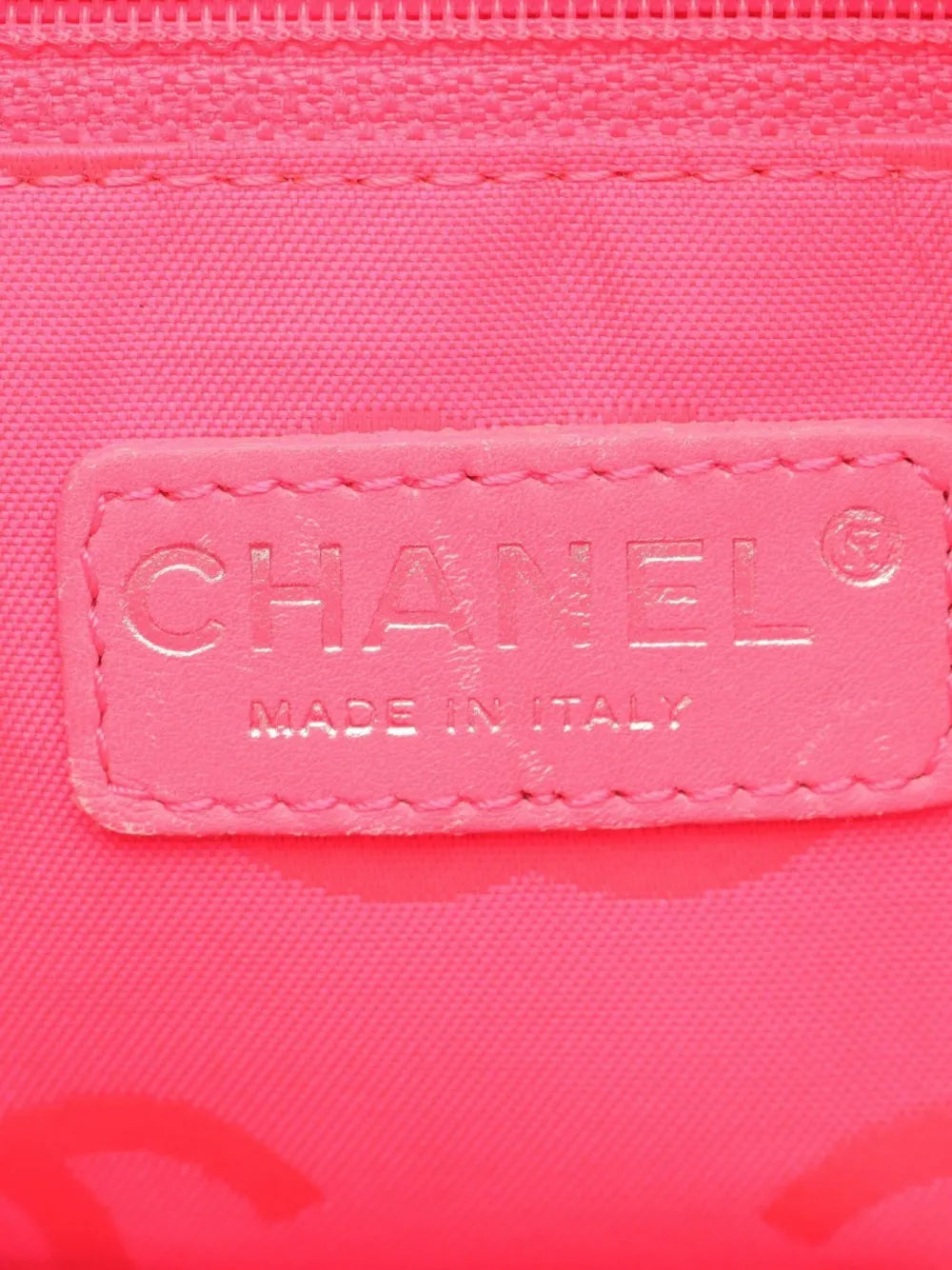 Pre-OwnedCHANEL Pre-Owned2006-2008 Cambon quilted leather tote bag