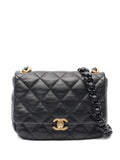 Pre-OwnedCHANEL Pre-Owned2021 matelasse-quilting chain-strap cross body bag