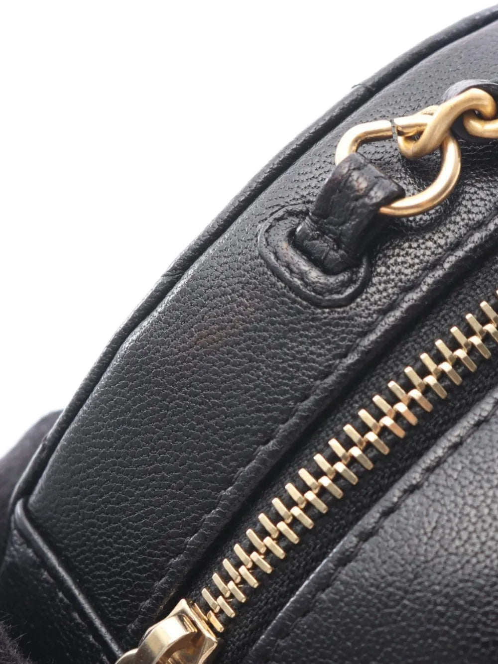 Pre-OwnedCHANEL Pre-Owned2019 matelasse round bag