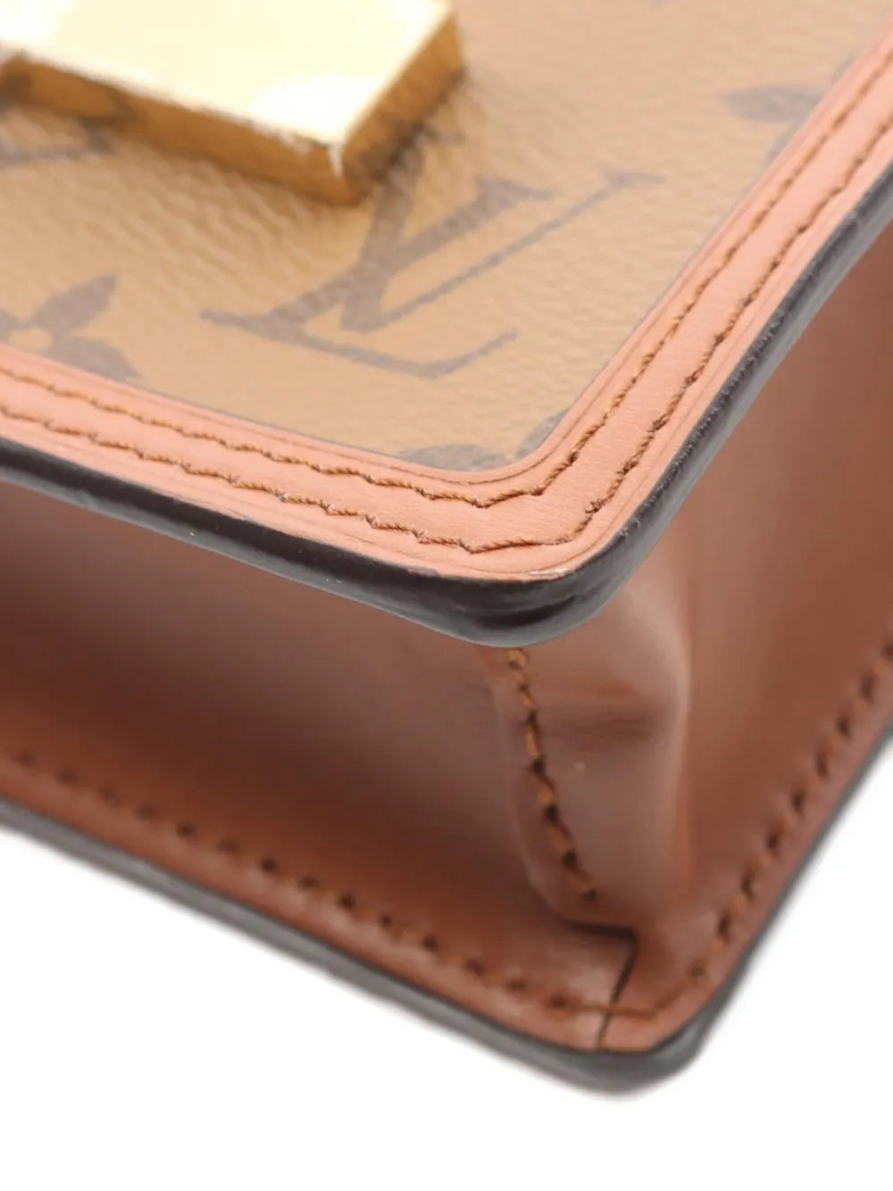 Pre-OwnedLouis Vuitton Pre-Owned2021 Micro Dauphine Monogram-Reverse shoulder bag