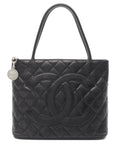 Pre-OwnedCHANEL Pre-Owned2000-2002 Medallion caviar-leather handbag