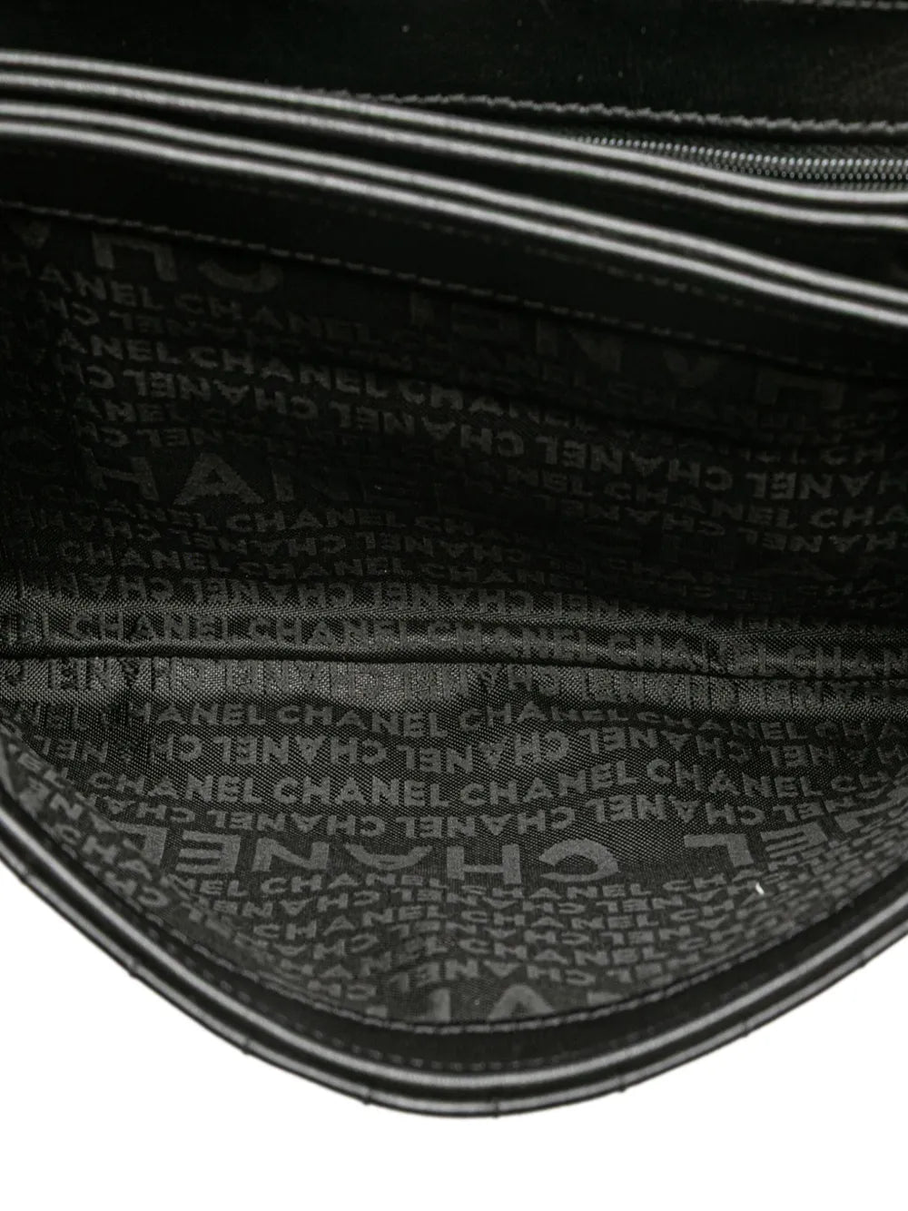 Pre-OwnedCHANEL Pre-Owned2005-2006 Choco Bar Calfskin No. 5 Camellia CC shoulder bag