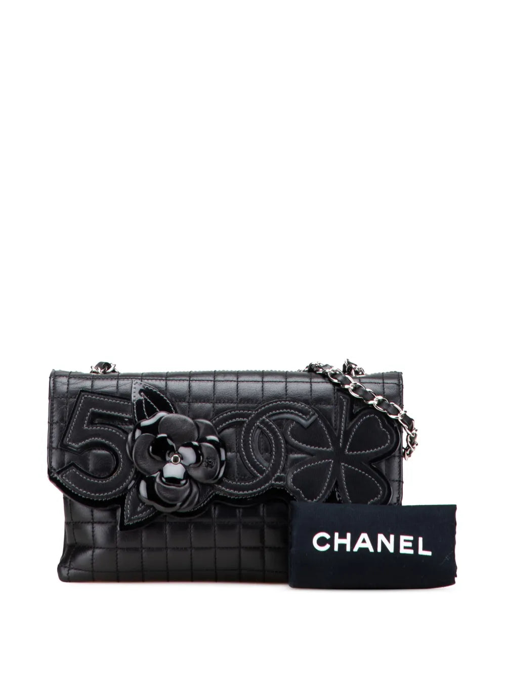Pre-OwnedCHANEL Pre-Owned2005-2006 Choco Bar Calfskin No. 5 Camellia CC shoulder bag