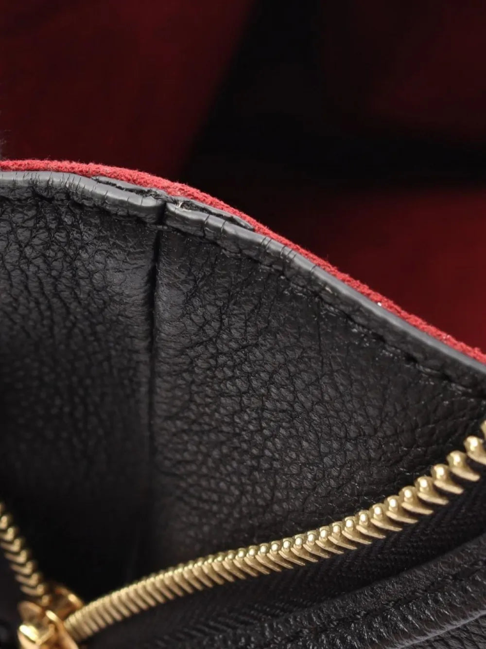 Pre-OwnedLouis Vuitton Pre-Owned2021 Grand Palais MM handbag