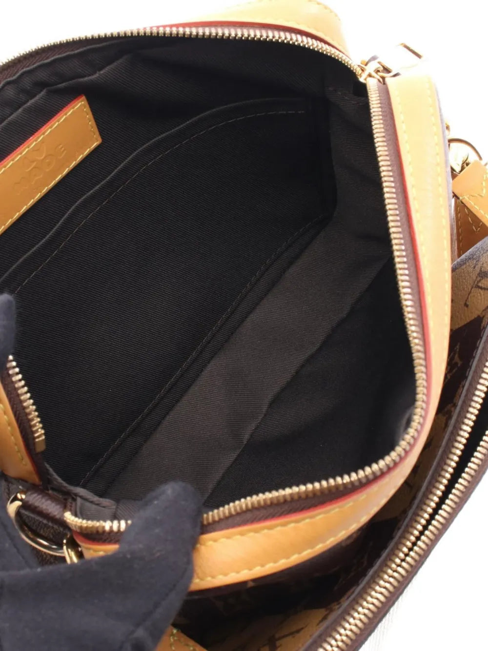 Pre-OwnedLouis Vuitton Pre-Ownedx Nigo 2021 monogram stripe messenger bag
