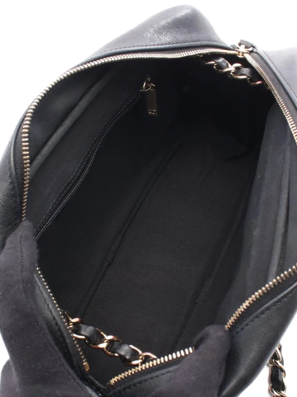 Pre-OwnedCHANEL Pre-Owned2019 chevron-quilting shoulder bag