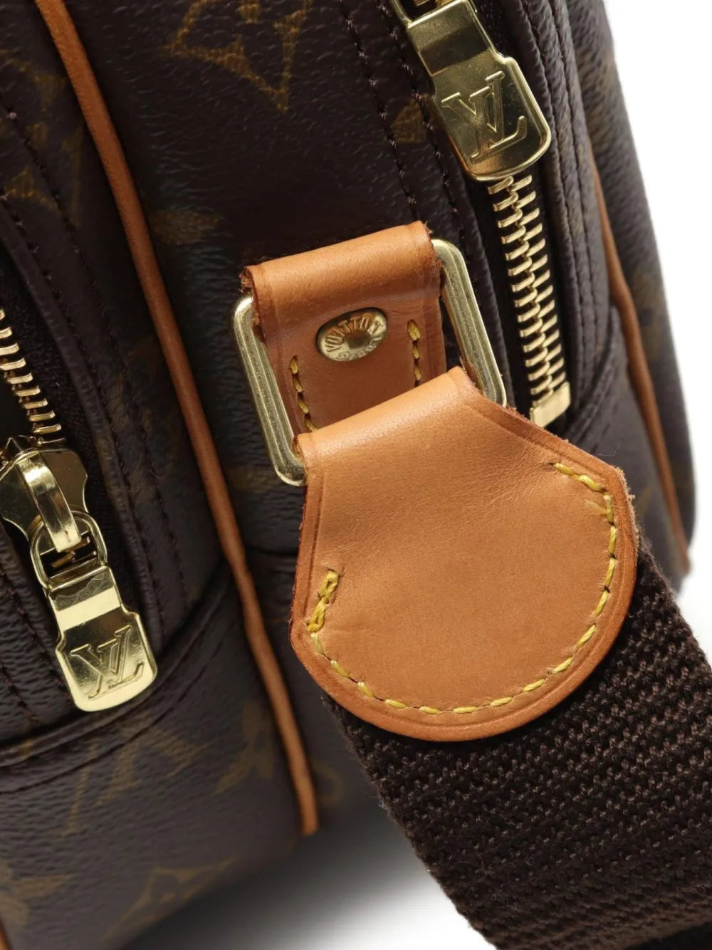 Pre-OwnedLouis Vuitton Pre-Owned2000 Reporter PM shoulder bag